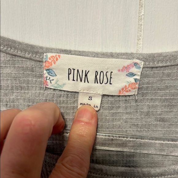 Pink Rose Gray Crop Tie Front T-Shirt - Picture 2 of 4
